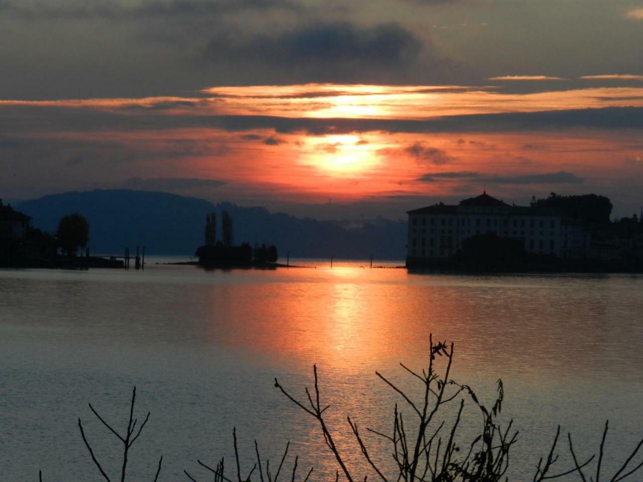 Albergo La Ripa Baveno Buitenkant foto